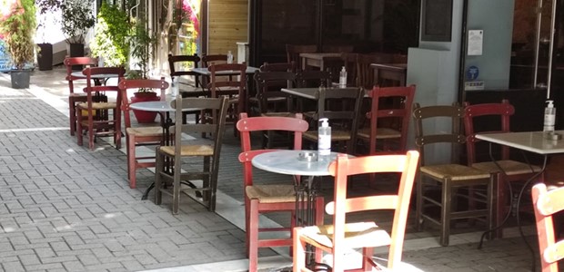 Μόνο για εμβολιασμένους οι κλειστοί χώροι σε εστίαση και μπαρ