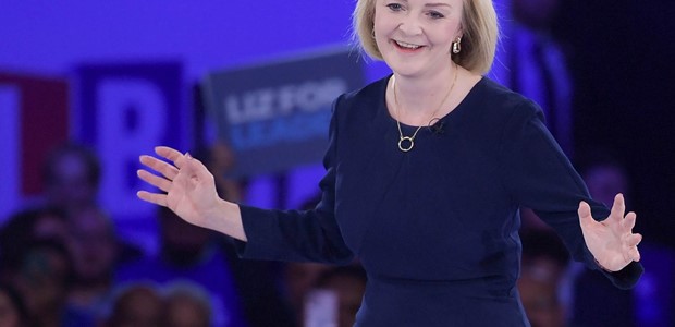 Η Λιζ Τρας είναι η νέα πρωθυπουργός της Βρετανίας 