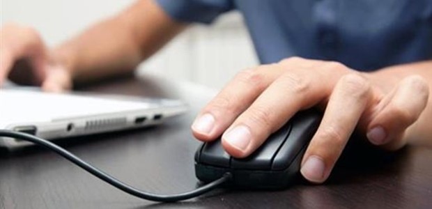 Ανάρτησε τη φίλη του σε πορνογραφική σελίδα και συνελήφθη