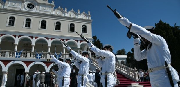 Γιατί λέγεται "Πάσχα του καλοκαιριού"