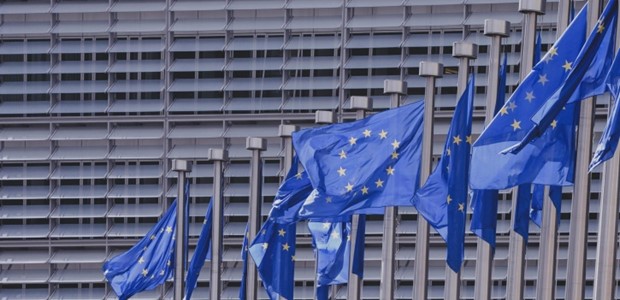 Κομισιόν: Τέλος η ενισχυμένη εποπτεία στις 20 Αυγούστου