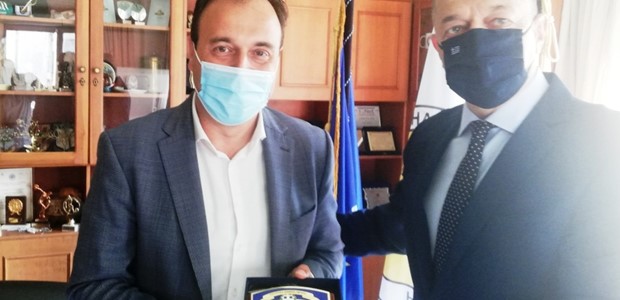 Κλίμα συνεργασίας στη συνάντηση Παπαστεργίου - Στεφανή