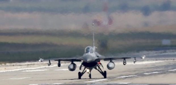 Μπλόκο στα τουρκικά F-16