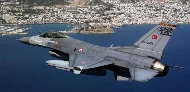 Παραλίγο ατύχημα με τουρκικό μαχητικό