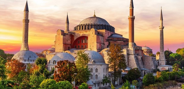 Στις 2 Ιουλίου κρίνεται αν η Αγία Σοφία θα γίνει τζαμί