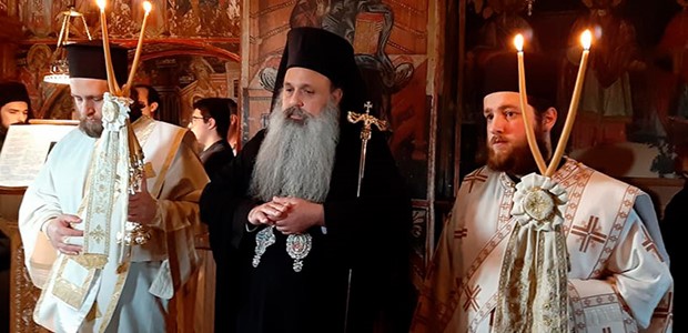 Με λαμπρότητα πανηγύρισε η Ι.Μ. Αγίας Τριάδας Μετεώρων