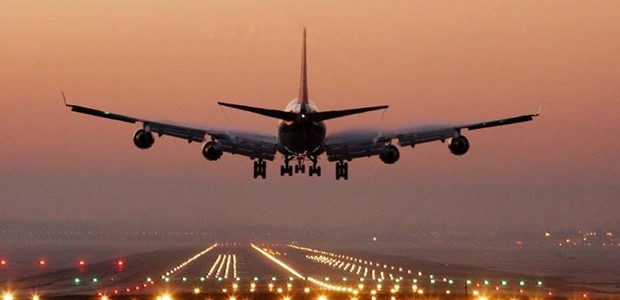 «Βουτιά» στην επιβατική κίνηση στα αεροδρόμια 