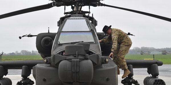 Για 9 μήνες στον Βόλο 38 αμερικανικά στρατιωτικά ελικόπτερα