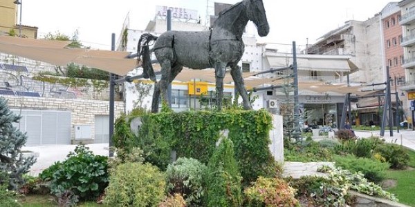 Στους 44 βαθμούς Κελσίου η θερμοκρασία στην Λάρισα 