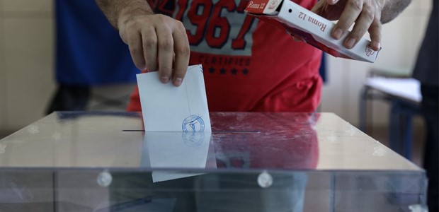 Προβάδισμα ΝΔ σε τρεις δημοσκοπήσεις