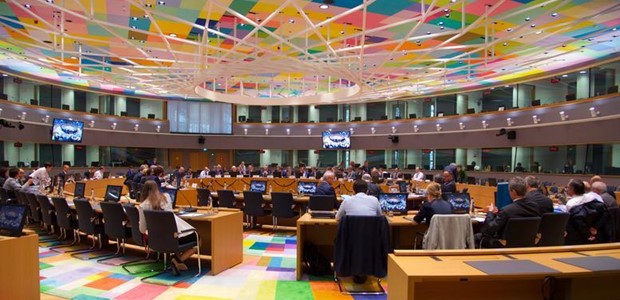 Μήνυμα Ρέγκλινγκ για το πλεόνασμα
