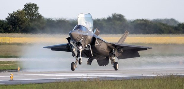 Επίσημο αίτημα  στις ΗΠΑ για τα F-35