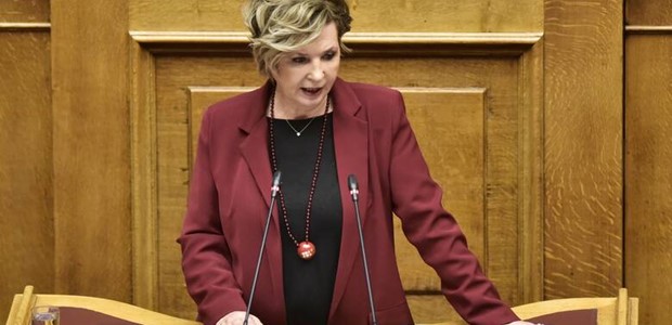 Έσπασαν το βουλευτικό αυτοκίνητο της Γεροβασίλη 
