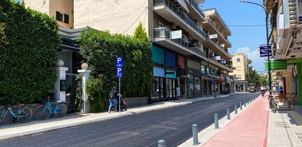 Τρίκαλα: Ασφαλτοστρώθηκε η οδός Καποδιστρίου (φωτό)