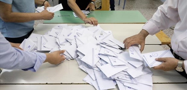 Σε 296 εκλογικά τμήματα ψηφίζουν οι Καρδιτσιώτες