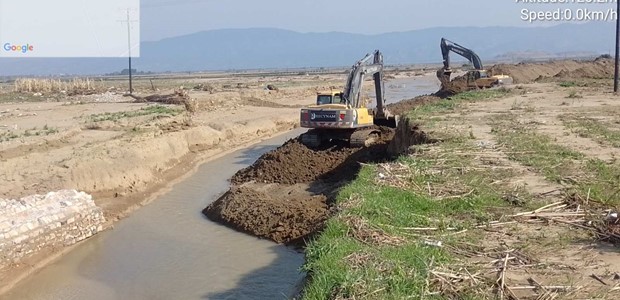 Νέοι καθαρισμοί δρόμων και ποταμών στη Λάρισα