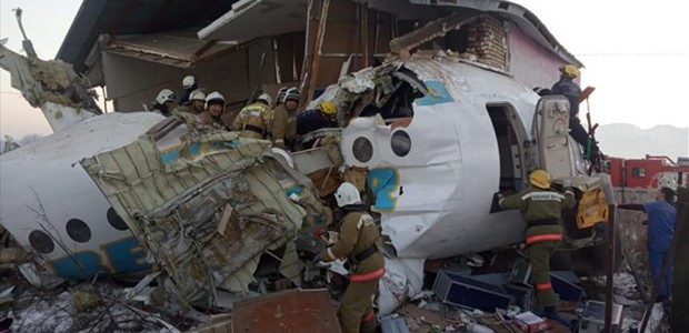 Δεκάδες οι νεκροί από αεροπορικό δυστύχημα