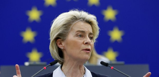 Φον ντερ Λάιεν: Τέλος το ρωσικό πετρέλαιο στην ΕΕ  