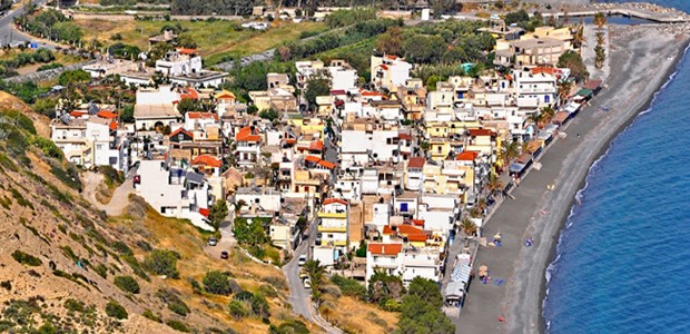 Ένα παραθαλάσσιο χωριό το πιο ζεστό μέρος της Ευρώπης