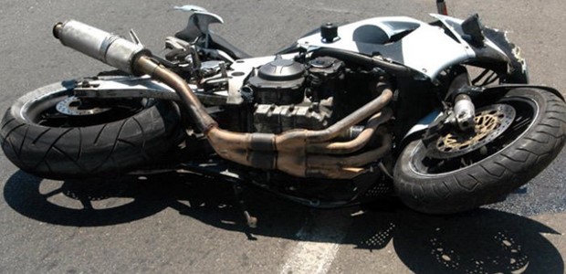 Σε κρίσιμη κατάσταση στη ΜΕΘ 30χρονος μετά από τροχαίο