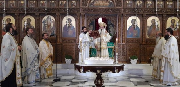 Βόλος: Μνημόσυνο για τα θύματα της πανδημίας