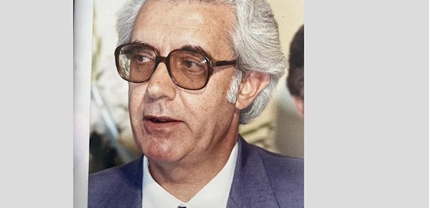 Νίκος Χατζηνικολάου: Πέθανε ο πατέρας του