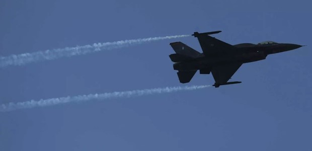 Ανδραβίδα: Εντοπίστηκαν συντρίμμια του Phantom που κατέπεσε 
