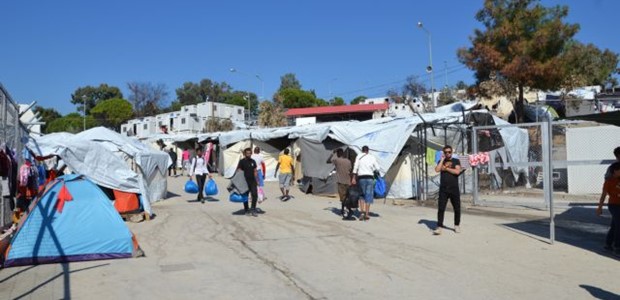 Χωματερές για πρόσφυγες τα ελληνικά νησιά 