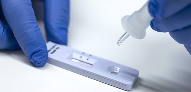 Συνεχίζεται η δωρεάν διάθεση self test από τα φαρμακεία