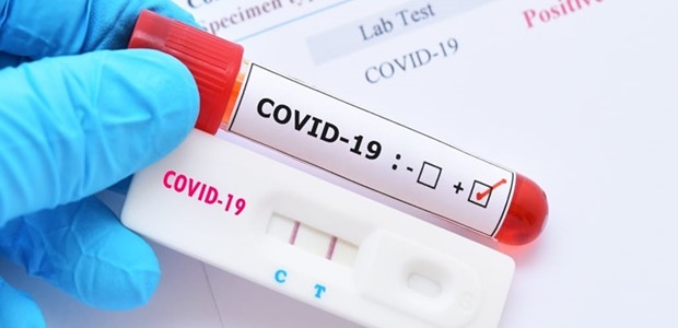 1 θετικό δείγμα covid στα 143 rapid tests στο Χατζηγιάννειο