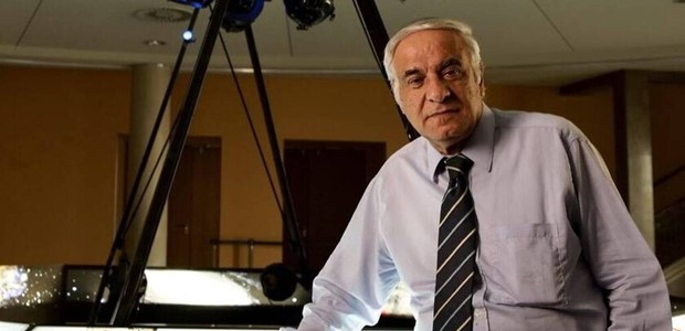 Πέθανε ο καθηγητής αστροφυσικής Διονύσης Σιμόπουλος 