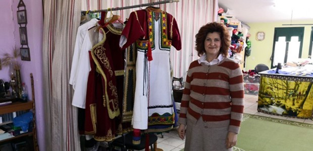 Παραδοσιακές στολές "ταξιδεύουν" σε όλο τον κόσμο