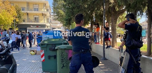 Επίθεση ακροδεξιών με αλυσίδες και taser κατά μελών της ΚΝΕ