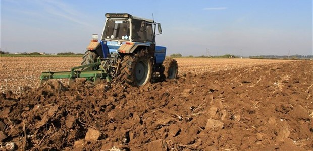 «Μποναμάς» 878 εκατ. για τους αγρότες