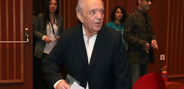 Πέθανε ο σκηνοθέτης Σταύρος Τσιώλης