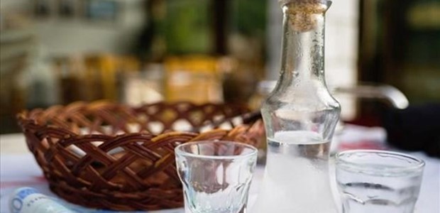 Αίτημα διετούς παράτασης για τσίπουρο και τσικουδιά