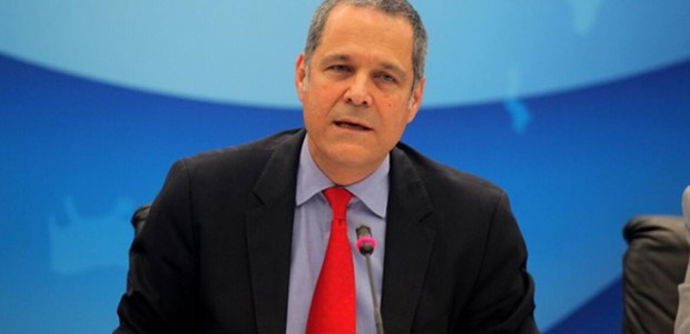 Σάλος με τα σεξιστικά σχόλια του Τζήμερου 