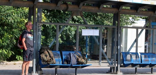 "Εξυπνες" στάσεις λεωφορείων στη Λάρισα 