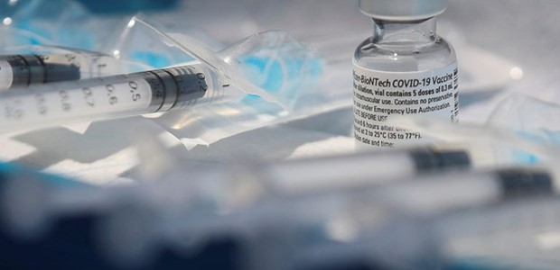  Έξι εμβόλια προστατεύουν 100% από την Covid-19