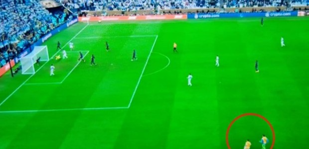 Μουντιάλ: «Άκυρο το τρίτο γκολ της Αργεντινής;»