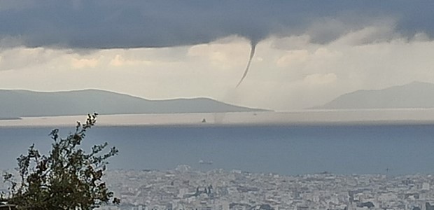 Η «Κίρκη» έφερε υδροσίφωνα στον Παγασητικό
