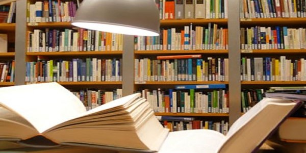 ΔΥΠΑ: Ρεκόρ αιτήσεων φέτος για τα voucher βιβλίων 