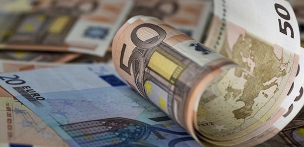 Ποιοι θα πάρουν πριν το Πάσχα έως 300 ευρώ 