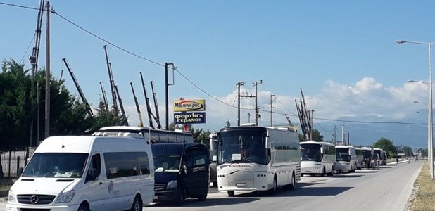 Πορεία διαμαρτυρίας για τα τουριστικά λεωφορεία 