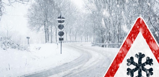 Εύβοια: Βουλιάζει στο χιόνι -Χωρίς ρεύμα χωριά της Κύμης