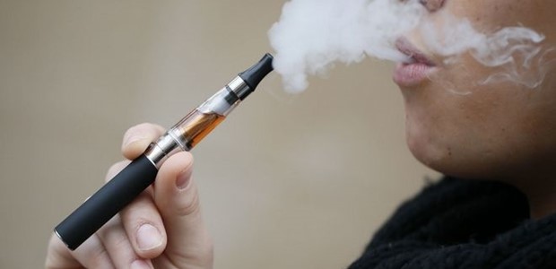 Έρχεται ρύθμιση για θερμαινόμενα και e-τσιγάρα