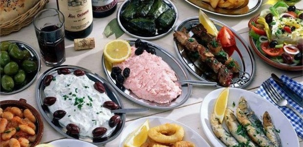 Προειδοποιεί για το σαρακοστιανό τραπέζι