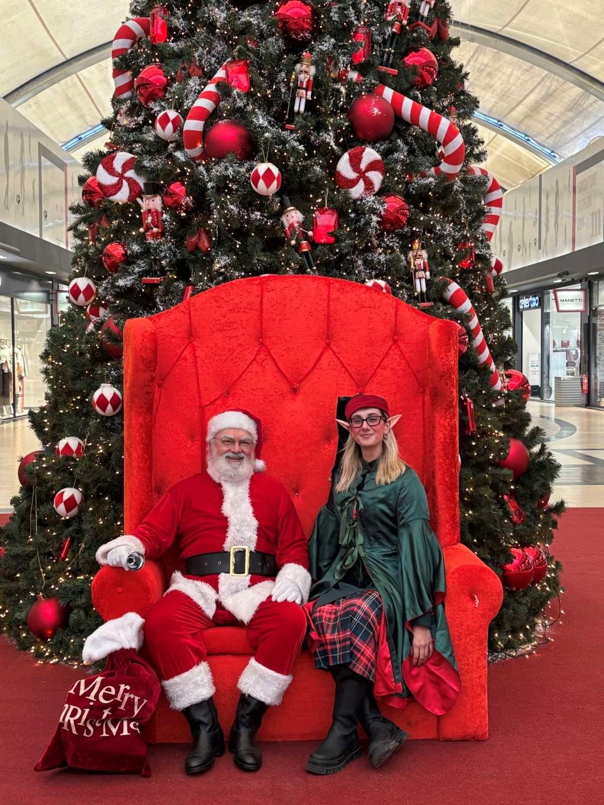 «Παραμυθένια Χριστούγεννα» στο Fashion City Outlet Το πρώτο γιορτινό Σαββατοκύριακο έγραψε την αρχή – η μαγεία συνεχίζεται!