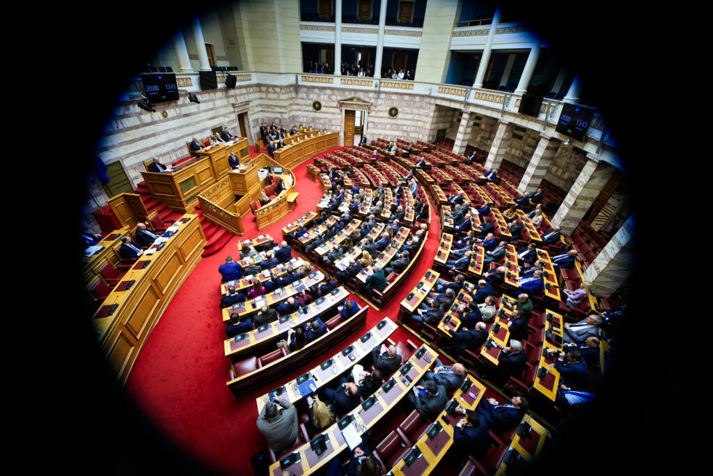 Στην επιτροπή της Βουλής η συζήτηση επί του πορίσματος