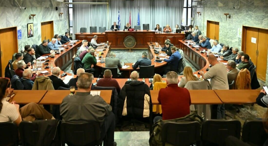 Καβγάς χωρίς αποτέλεσμα στο Δημοτικό Συμβούλιο Λάρισας 